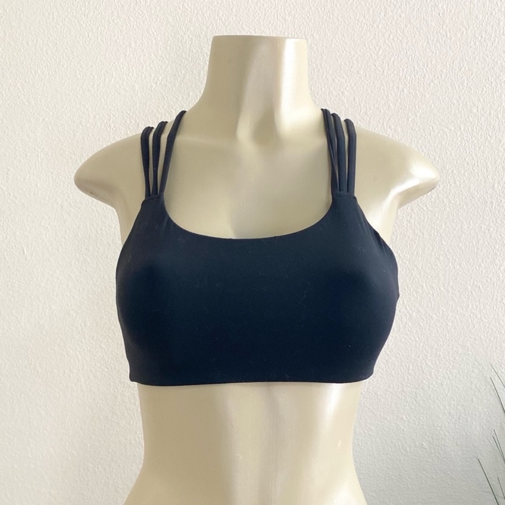 Athleta | Strappy Hyperfocused Sports Bra | Small Black
